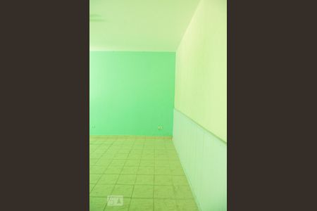 Quarto 1 de casa para alugar com 2 quartos, 70m² em Jardim Maria Estela, São Paulo