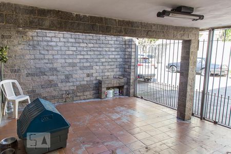 Casa à venda com 200m², 4 quartos e 2 vagasGaragem