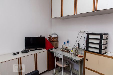 Casa à venda com 200m², 4 quartos e 2 vagasQuarto 4