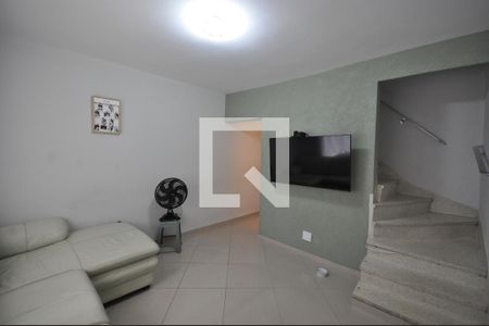 Sala de casa à venda com 4 quartos, 200m² em Carandiru, São Paulo