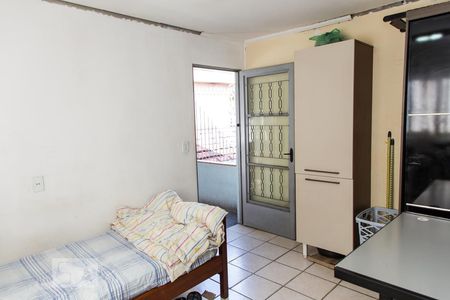 Casa à venda com 200m², 4 quartos e 2 vagasQuarto dos Fundos