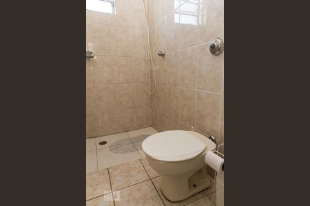 Casa à venda com 200m², 4 quartos e 2 vagasBanheiro 2