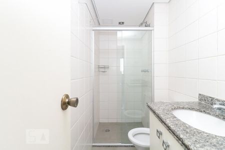 Apartamento à venda com 70m², 3 quartos e 2 vagas Apartamento à venda com 70m², 3 quartos e 2 vagasBanheiro Corredor