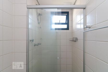 Apartamento à venda com 70m², 3 quartos e 2 vagas Apartamento à venda com 70m², 3 quartos e 2 vagasBanheiro da Suíte