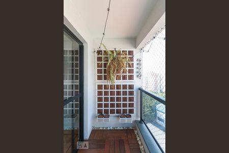 Varanda da Sala de apartamento à venda com 3 quartos, 70m² em Jardim Ester, São Paulo