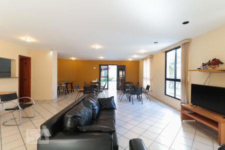 Apartamento à venda com 70m², 3 quartos e 2 vagas Apartamento à venda com 70m², 3 quartos e 2 vagasÁrea comum - Salão de festas