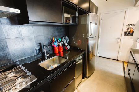 Cozinha de apartamento à venda com 2 quartos, 70m² em Água Branca, São Paulo