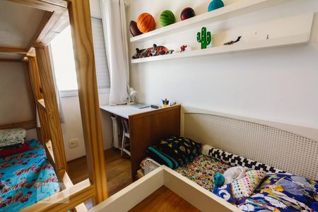 Apartamento à venda com 70m², 2 quartos e 2 vagasQuarto 2