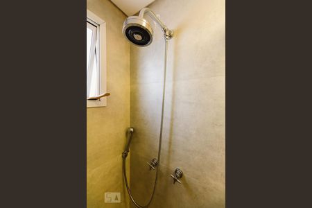 Apartamento à venda com 70m², 2 quartos e 2 vagasBanheiro da Suíte 1 Chuveiro