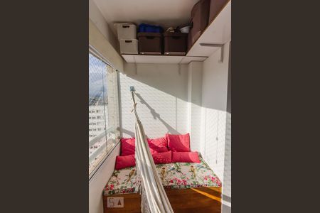 Varanda de apartamento à venda com 2 quartos, 70m² em Água Branca, São Paulo