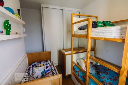 Apartamento à venda com 70m², 2 quartos e 2 vagasQuarto 2