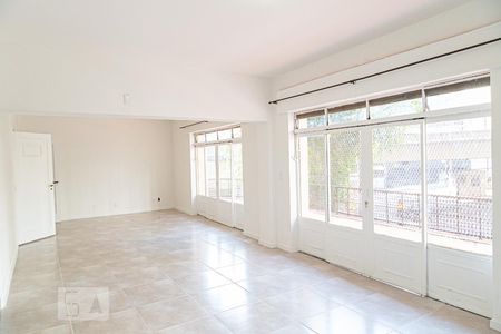 Apartamento para alugar com 140m², 3 quartos e sem vaga Apartamento para alugar com 140m², 3 quartos e sem vagaSala