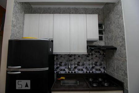 Studio à venda com 27m², 1 quarto e sem vaga Studio à venda com 27m², 1 quarto e sem vagaCozinha - Armários