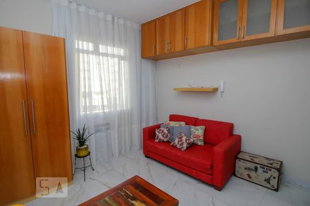 Studio à venda com 27m², 1 quarto e sem vaga Studio à venda com 27m², 1 quarto e sem vagaSala - Quarto