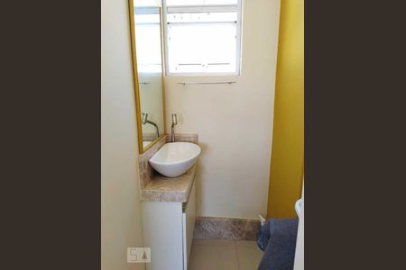 Banheiro de apartamento para alugar com 2 quartos, 80m² em Jardim America, Belo Horizonte