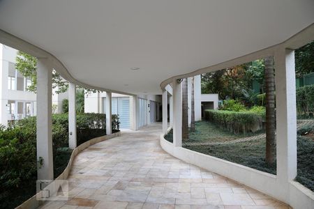 Apartamento à venda com 129m², 3 quartos e 2 vagasEntrada