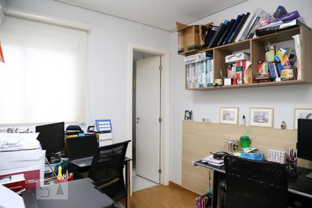 Apartamento à venda com 129m², 3 quartos e 2 vagasSuíte 2