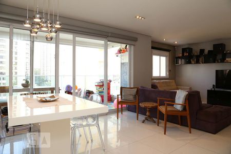 Sala de apartamento à venda com 3 quartos, 129m² em Paraíso do Morumbi, São Paulo