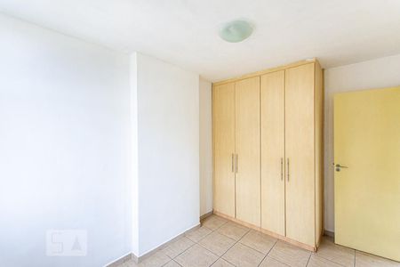 Quarto 2 de apartamento para alugar com 2 quartos, 60m² em Centro, Niterói