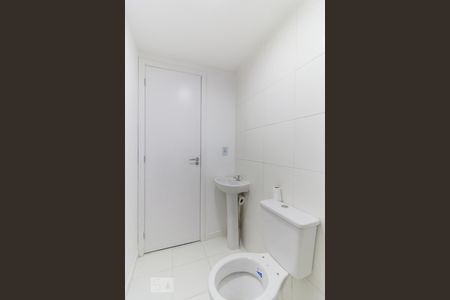 Apartamento para alugar com 39m², 2 quartos e sem vagaBanheiro
