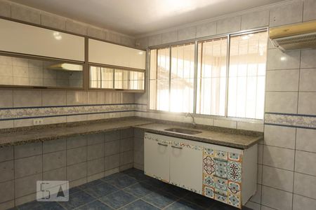Casa para alugar com 150m², 2 quartos e 1 vagaCozinha