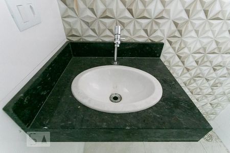 Apartamento à venda com 42m², 2 quartos e sem vagaBanheiro