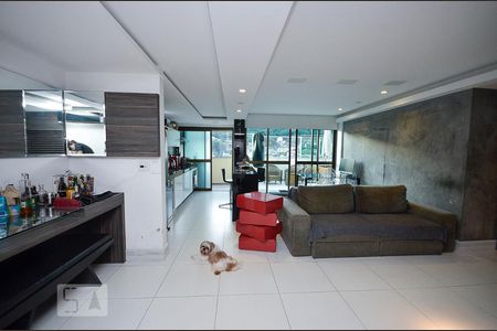Sala de apartamento para alugar com 2 quartos, 160m² em São Francisco, Niterói