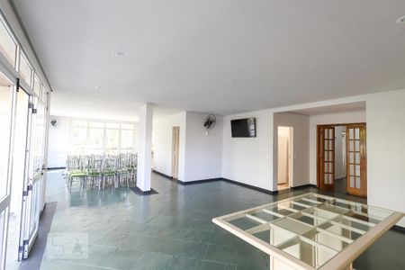 Apartamento para alugar com 78m², 3 quartos e 2 vagas Apartamento para alugar com 78m², 3 quartos e 2 vagasÁrea comum - Salão de festas