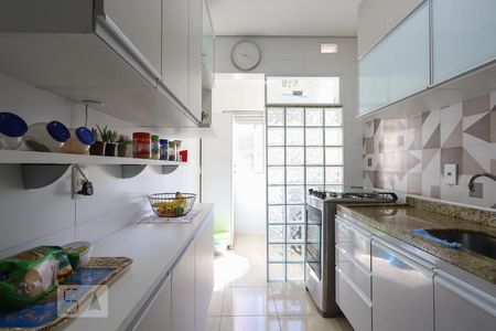 Apartamento para alugar com 78m², 3 quartos e 2 vagas Apartamento para alugar com 78m², 3 quartos e 2 vagasCozinha