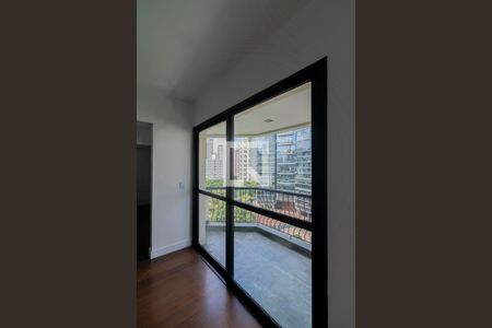 Apartamento para alugar com 110m², 2 quartos e 2 vagasSala