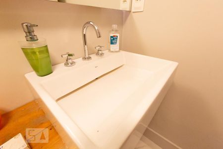 Apartamento para alugar com 44m², 1 quarto e 1 vaga Apartamento para alugar com 44m², 1 quarto e 1 vagaBanheiro