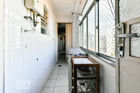 Apartamento para alugar com 107m², 3 quartos e 1 vaga Apartamento para alugar com 107m², 3 quartos e 1 vagaÁrea de Serviço