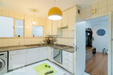 Apartamento à venda com 80m², 2 quartos e 1 vagaCozinha