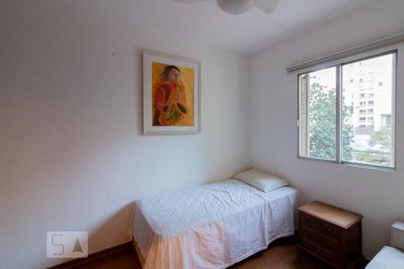 Apartamento à venda com 80m², 2 quartos e 1 vagaQuarto 2