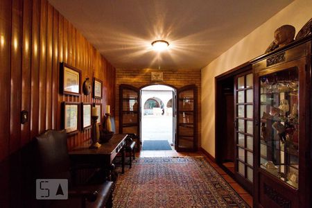 Hall da Sala de casa à venda com 4 quartos, 436m² em Jardim Guedala, São Paulo