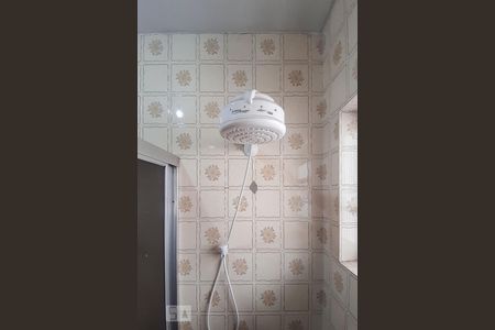 Casa à venda com 130m², 2 quartos e 2 vagas Casa à venda com 130m², 2 quartos e 2 vagasBanheiro da Suíte