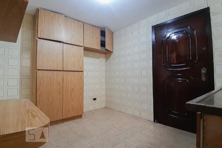 Casa à venda com 130m², 2 quartos e 2 vagas Casa à venda com 130m², 2 quartos e 2 vagasCozinha
