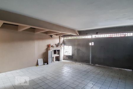Casa à venda com 130m², 2 quartos e 2 vagas Casa à venda com 130m², 2 quartos e 2 vagasGaragem