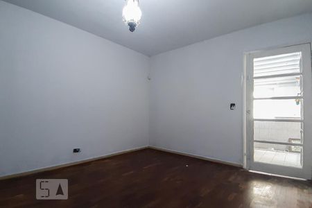 Casa à venda com 130m², 2 quartos e 2 vagas Casa à venda com 130m², 2 quartos e 2 vagasQuarto 2