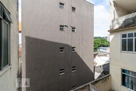 Vista da Sala de apartamento para alugar com 1 quarto, 50m² em Olaria, Rio de Janeiro