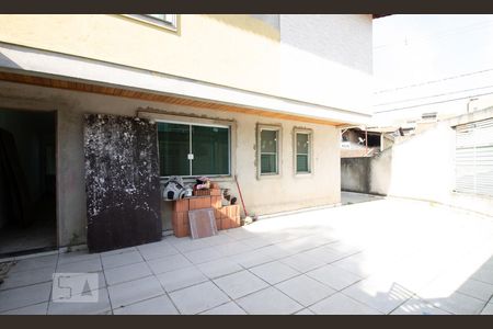 Casa à venda com 169m², 3 quartos e 4 vagas Casa à venda com 169m², 3 quartos e 4 vagasGaragem
