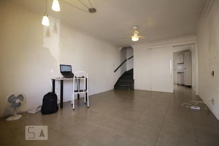 Sala de casa de condomínio à venda com 2 quartos, 88m² em Vila Mariana, São Paulo