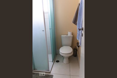 Apartamento à venda com 117m², 3 quartos e 2 vagas Apartamento à venda com 117m², 3 quartos e 2 vagasBanheiro da Suíte