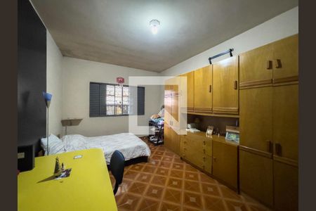 Quarto 1 de casa à venda com 2 quartos, 300m² em Vila Norma, São Paulo