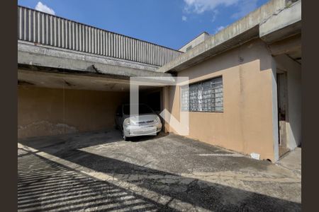 Casa à venda com 300m², 2 quartos e 8 vagasGaragem