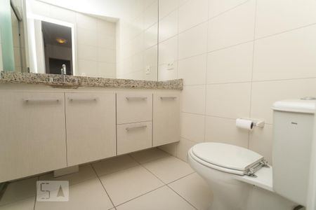 Apartamento para alugar com 168m², 4 quartos e 2 vagas Apartamento para alugar com 168m², 4 quartos e 2 vagasBanheiro do Quarto 4