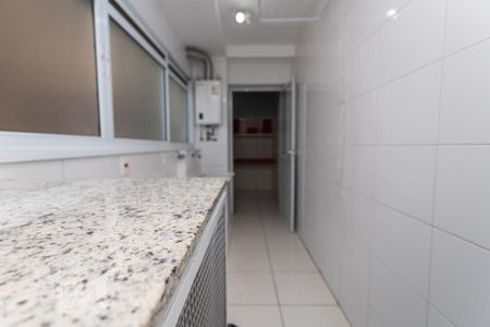 Apartamento para alugar com 168m², 4 quartos e 2 vagas Apartamento para alugar com 168m², 4 quartos e 2 vagasÁrea de Serviço