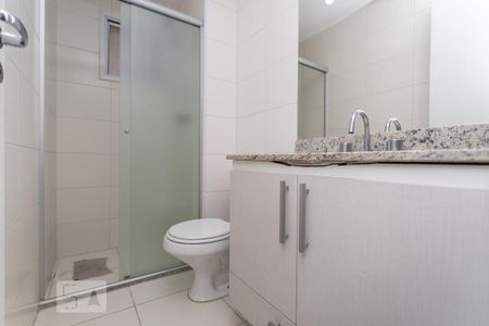 Apartamento para alugar com 168m², 4 quartos e 2 vagas Apartamento para alugar com 168m², 4 quartos e 2 vagasBanheiro Social