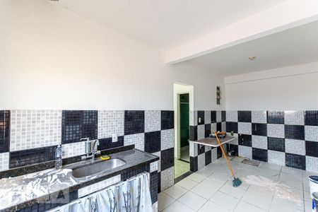 Casa para alugar com 70m², 2 quartos e sem vaga Casa para alugar com 70m², 2 quartos e sem vagaCozinha