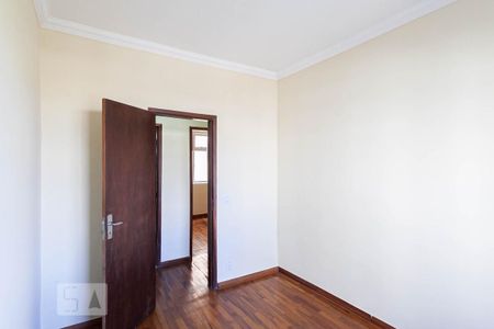 Quarto 1 de apartamento para alugar com 3 quartos, 70m² em Santa Cruz, Belo Horizonte